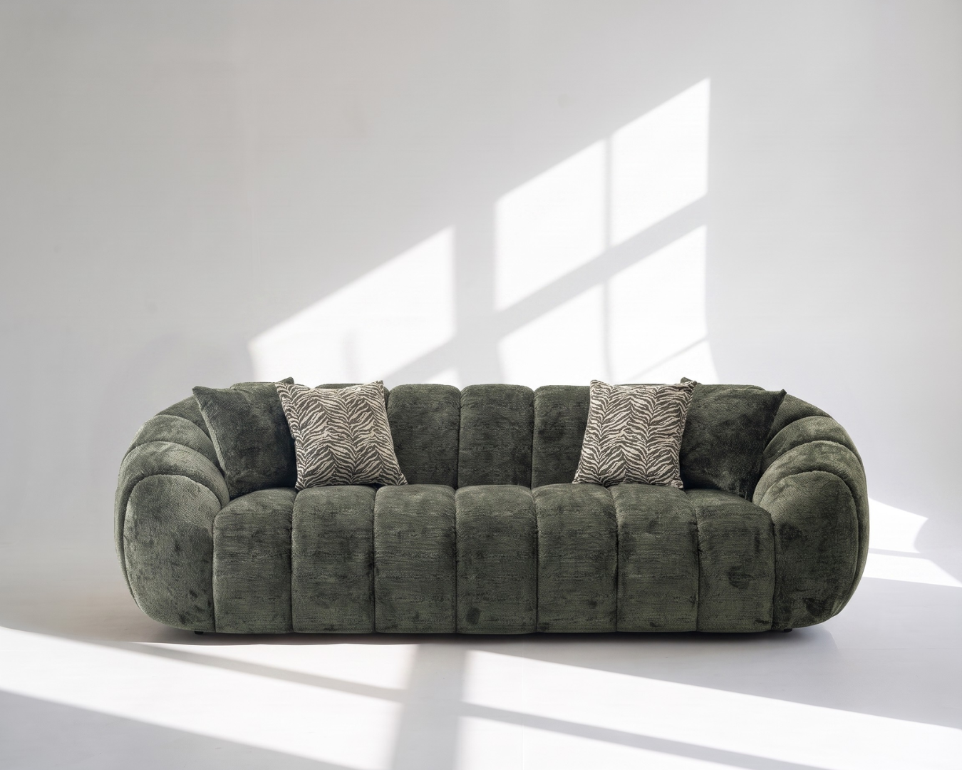 Riki Sofa
