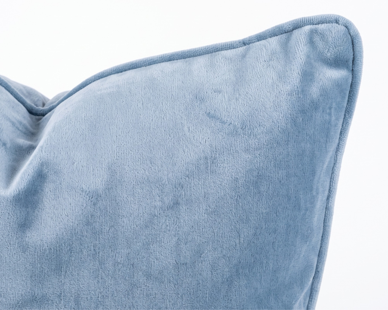 Rina Pillow