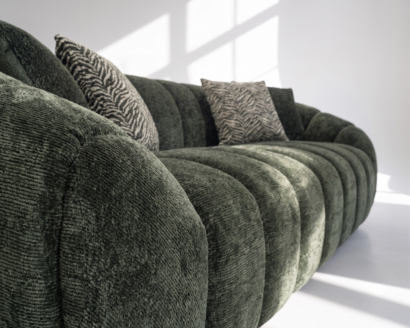 Riki Sofa