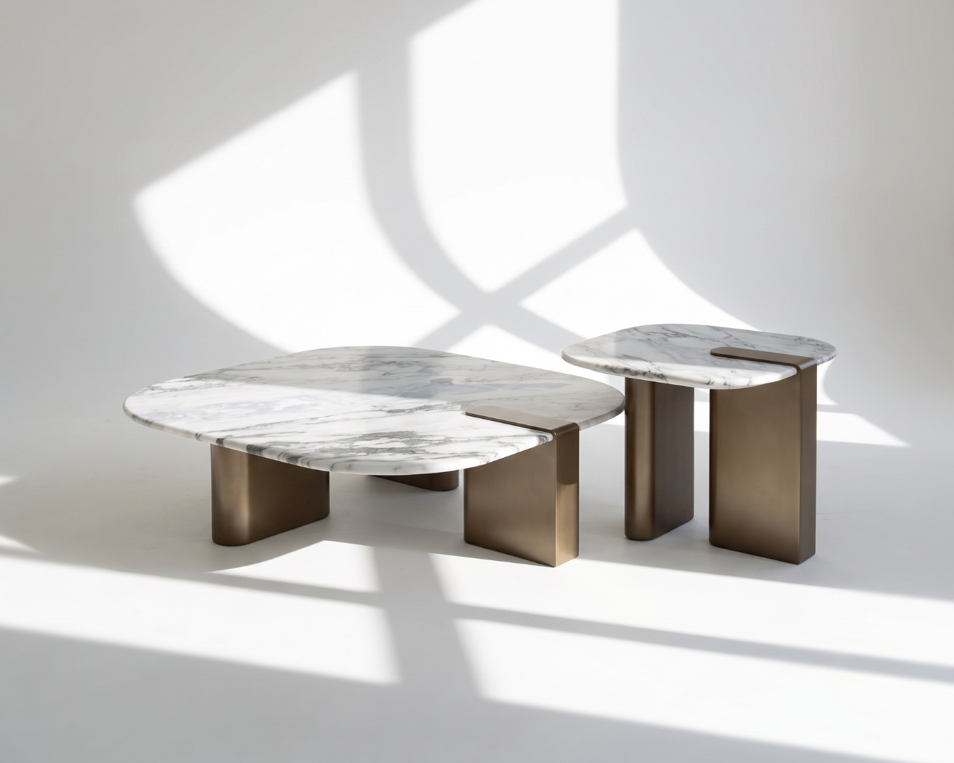 Pheenix Side Table