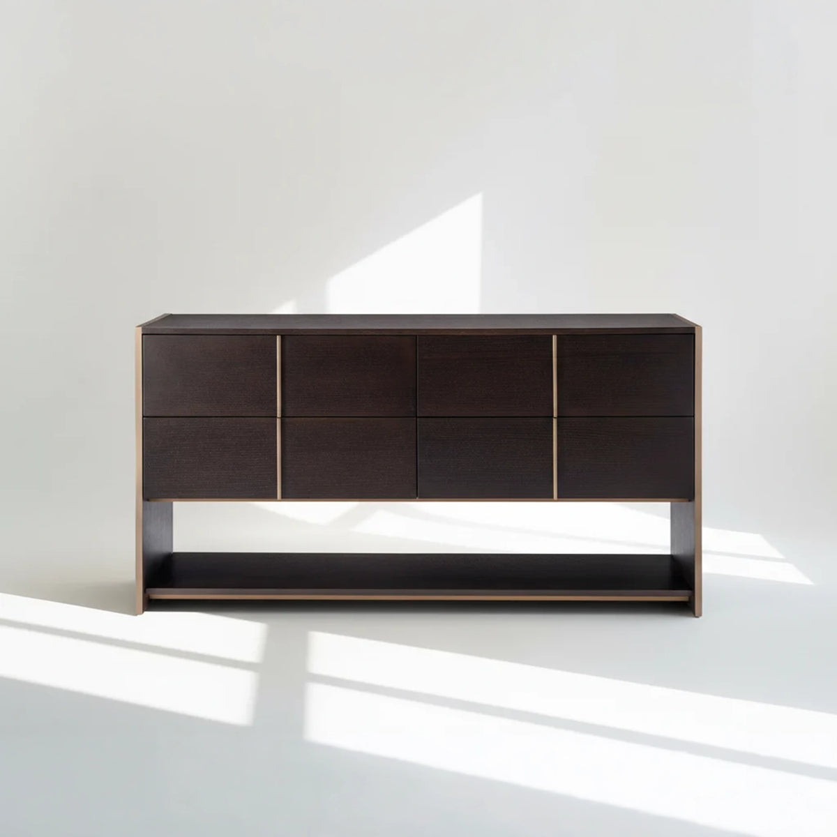 Carson Dresser