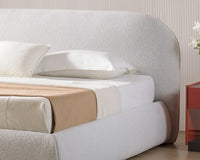 Ruby Bed