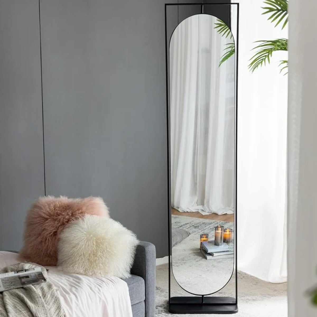 Metal Stand Mirror Black