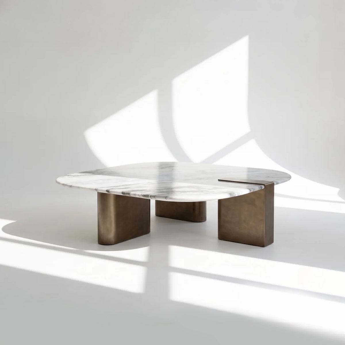 Pheenix Coffee Table