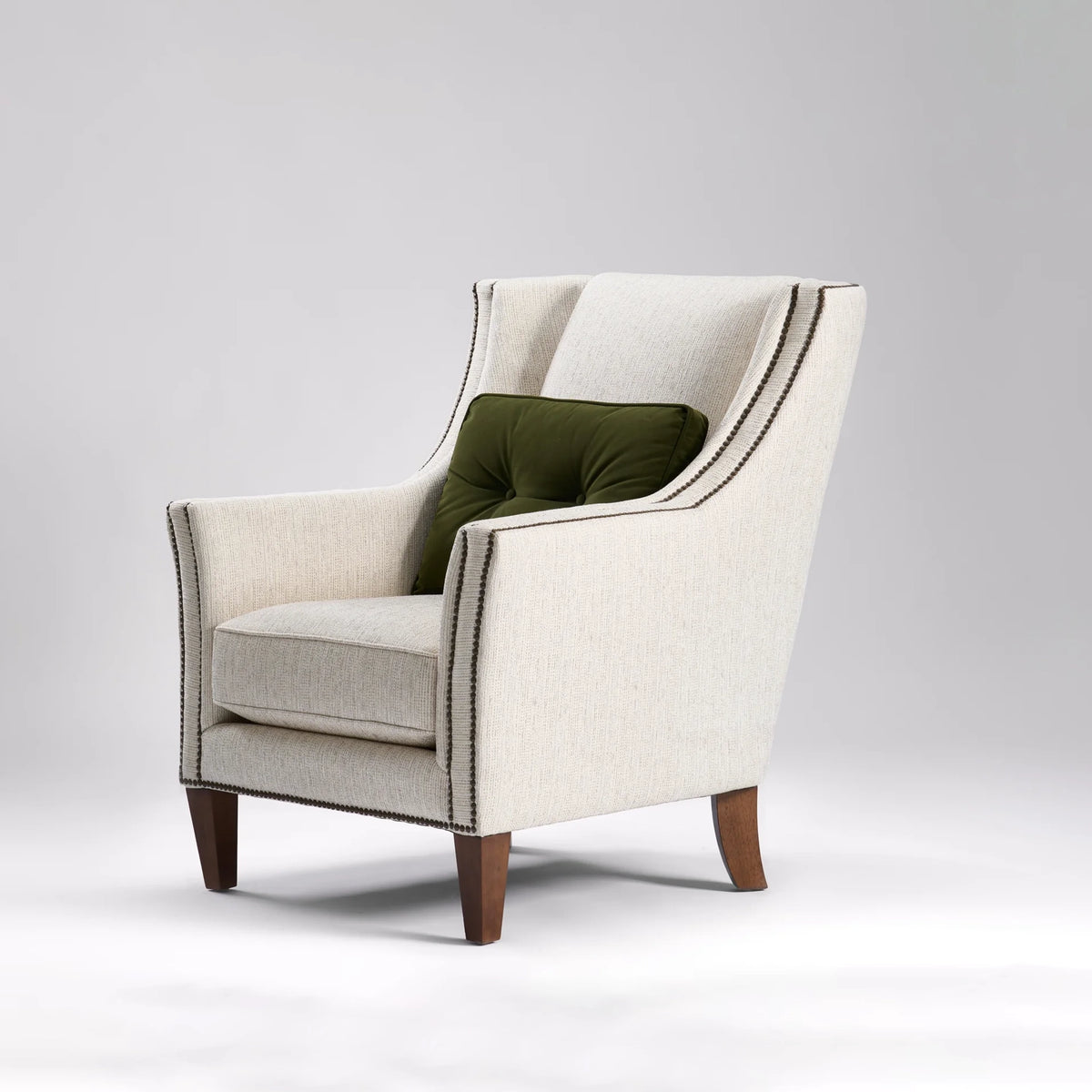The Windsor Chair / Beige with Black Nailsheads