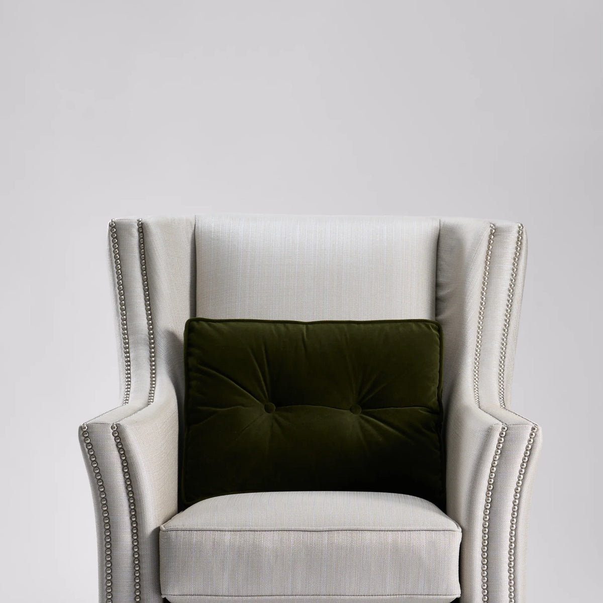 The Windsor Chair / Gray with Silver Nailsheads