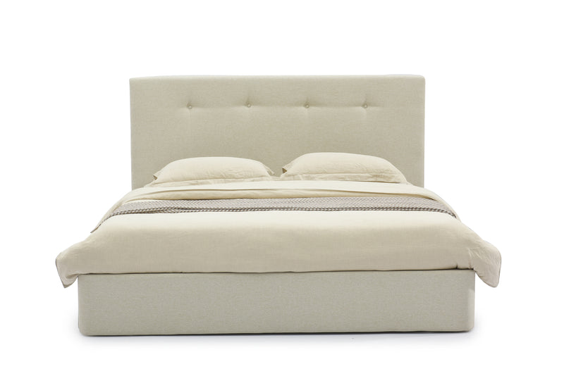Hilton Bed